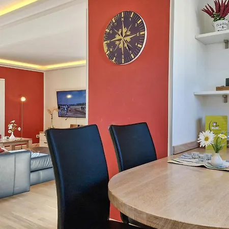 Garden Apartment