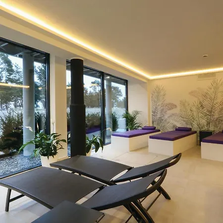 Garden *